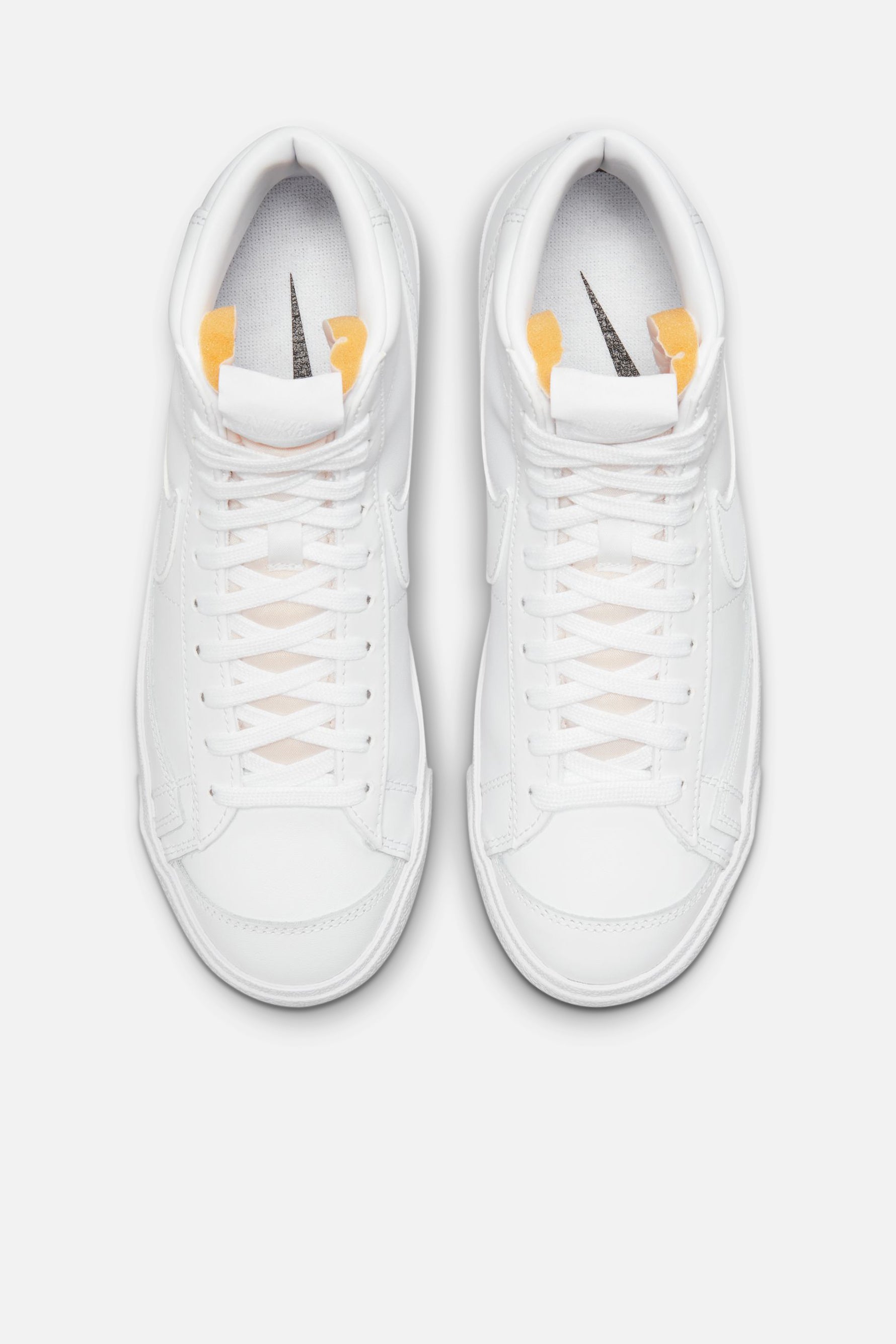 NEW NIKE BLAZER MID newest WHITE