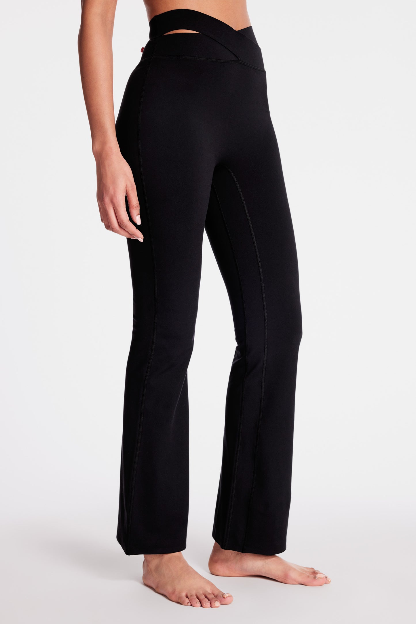 Luna Wrap Flare Legging - Black